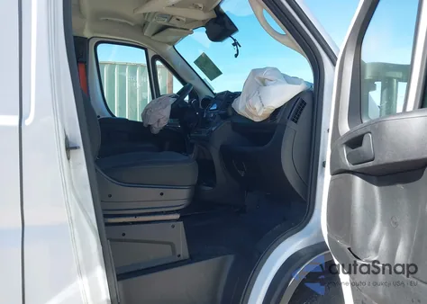 2023 Ram Promaster 2500 High Roof 159 Wb z USA, uszkodzony, nr VIN 3C6LRVDG0PE558933